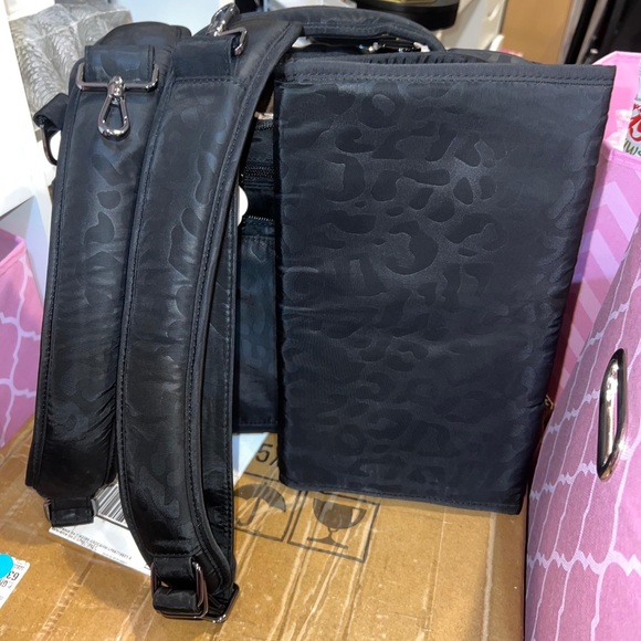 COPY - JuJuBe Diaper Bag, Travel Backpack and Large Tote with Portable Changing… - Picture 10 of 11